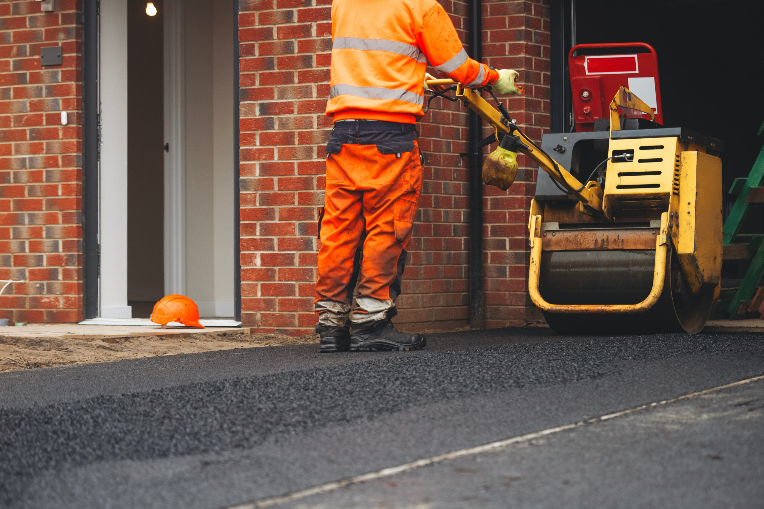 Choosing the Right Season for Driveway Paving